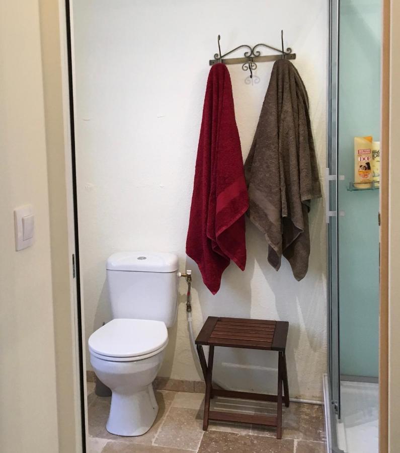 Calme Au Canal De Centre Dennevy Room photo